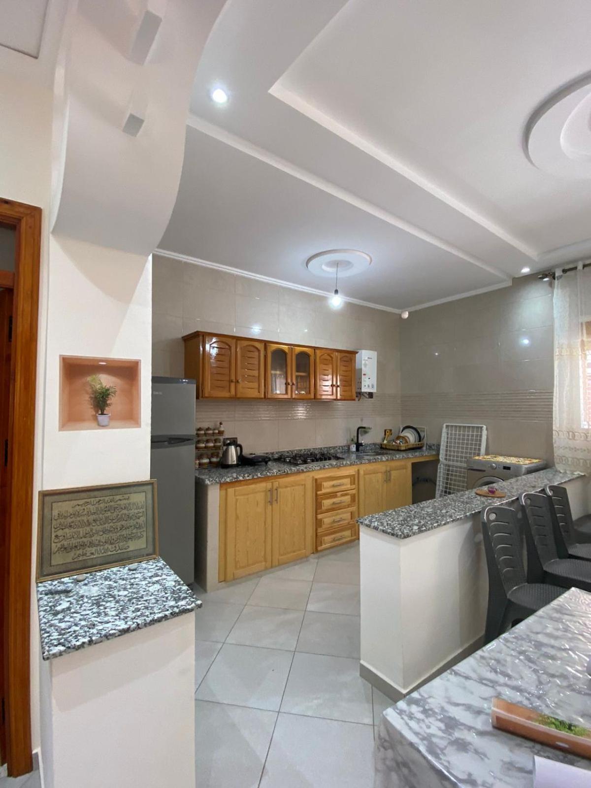 Appartement Proche De La Corniche Эль-Хосейма Экстерьер фото